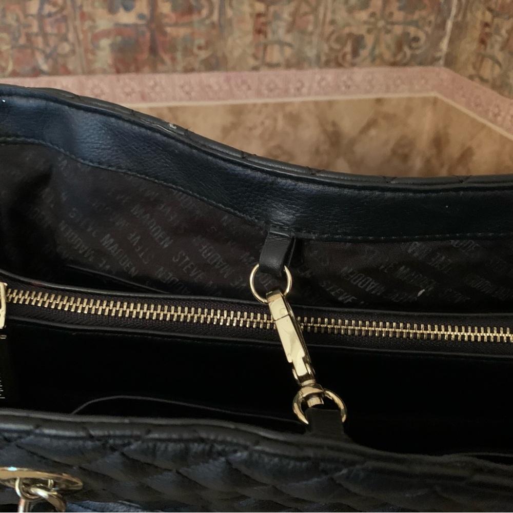 Handbag - Picture 5 of 6